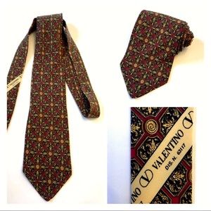 100% Silk Valentino Tie